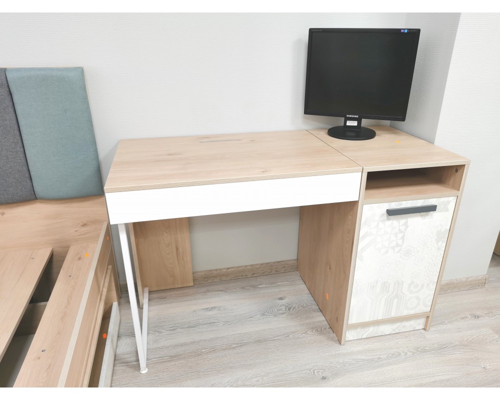 Стол письменный Алиса Стол письменный Алиса-8