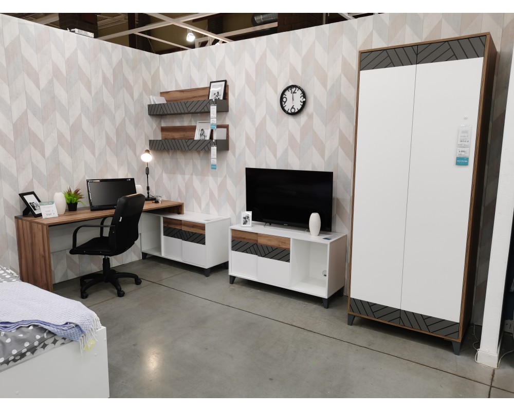 Стол письменный 1600 с большой тумбой Гринвич-3