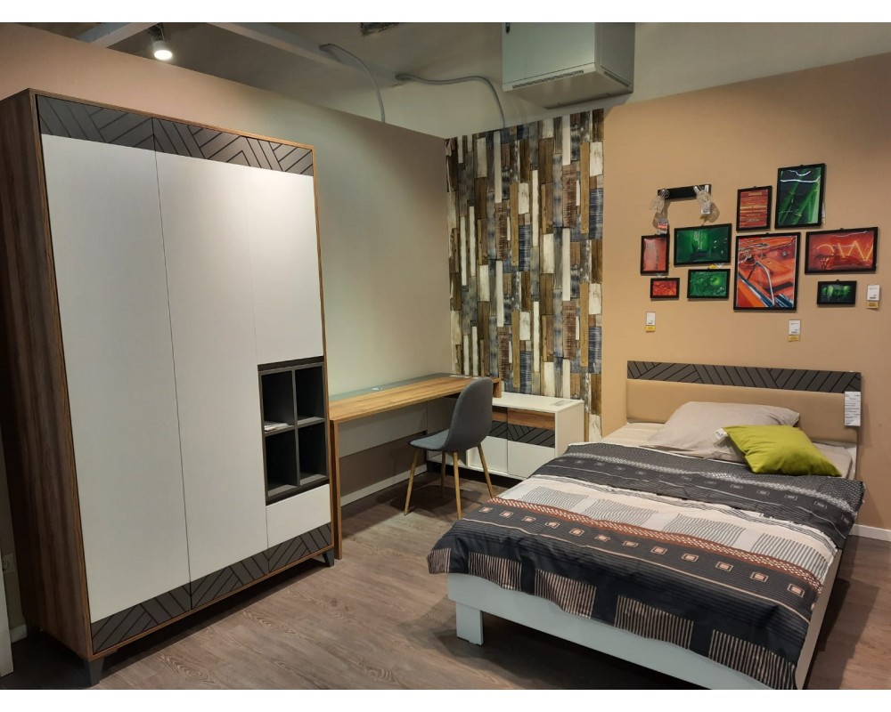 Шкаф трехдверный со стеллажом Гринвич Шкаф трехдверный со стеллажом Гринвич-3