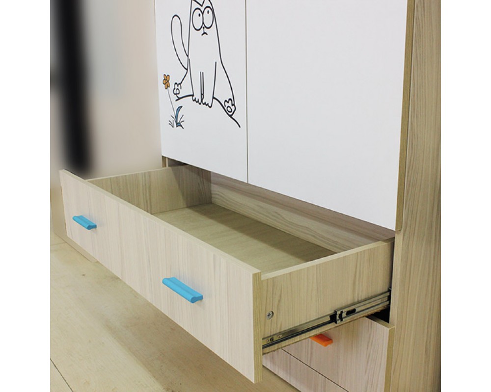 Шкаф двухдверный широкий Кот-4